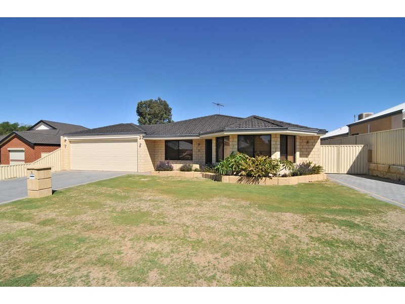 8 Dunsborough Court, Dawesville WA 6211