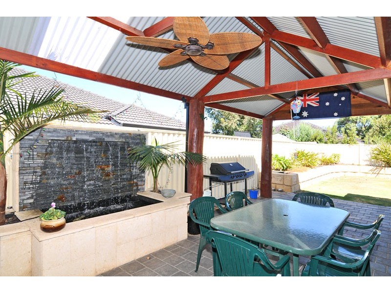 8 Dunsborough Court, Dawesville WA 6211