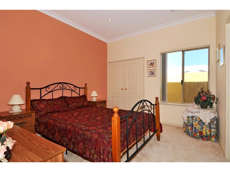 9 Bluewater Rtt, Wannanup WA 6210