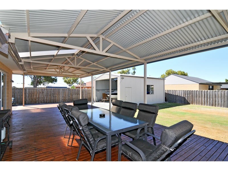 34 Beacham Street, Coodanup WA 6210