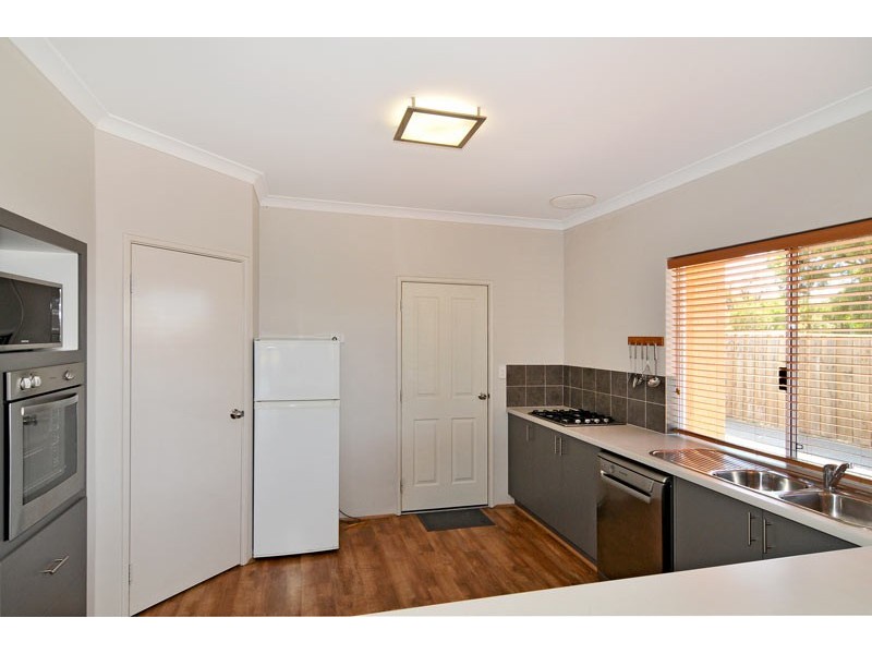 34 Beacham Street, Coodanup WA 6210