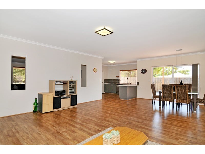 34 Beacham Street, Coodanup WA 6210