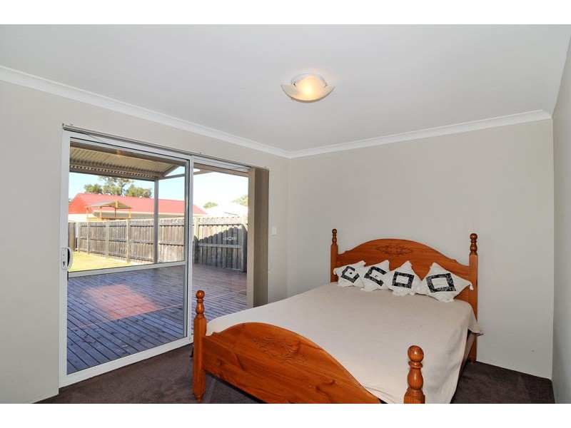 34 Beacham Street, Coodanup WA 6210