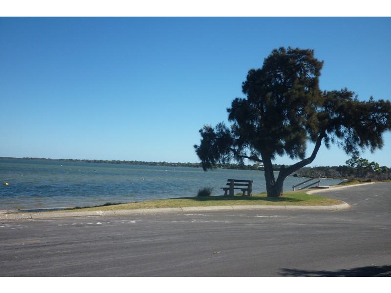 46A Flinders Street, Falcon WA 6210