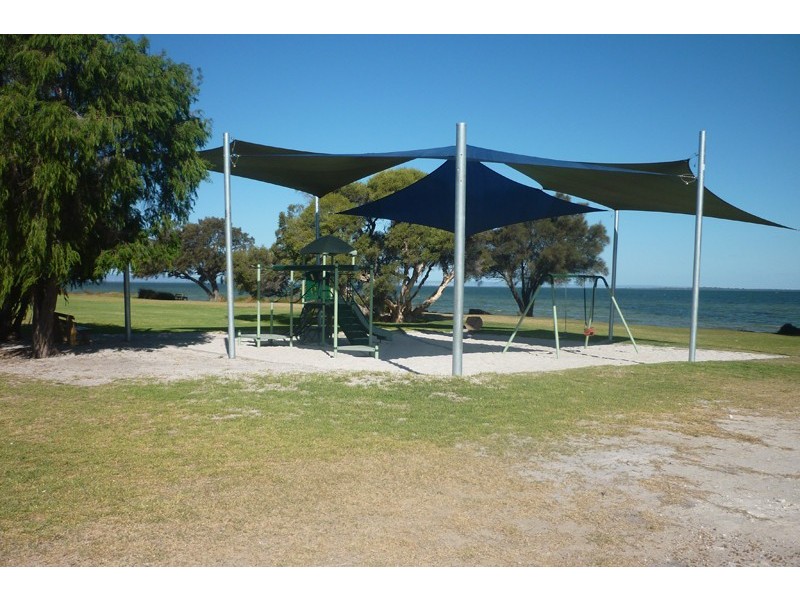 46A Flinders Street, Falcon WA 6210