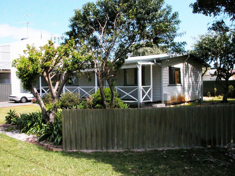 46A Flinders Street, Falcon WA 6210