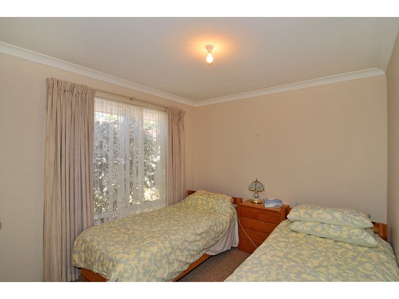 26 Leyburn Drive, Halls Head WA 6210