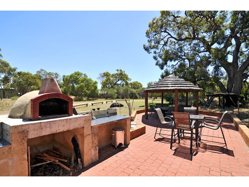 126 Lymon Road, Stake Hill WA 6181
