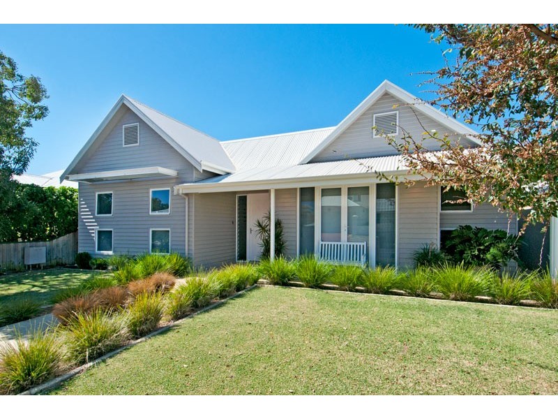 16 Conservation Loop, Erskine WA 6210