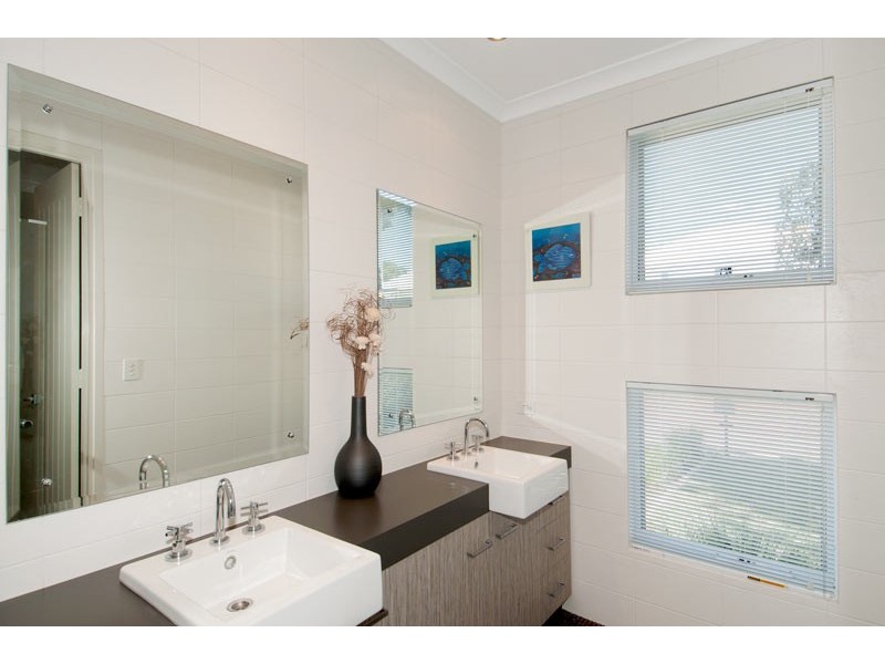 16 Conservation Loop, Erskine WA 6210