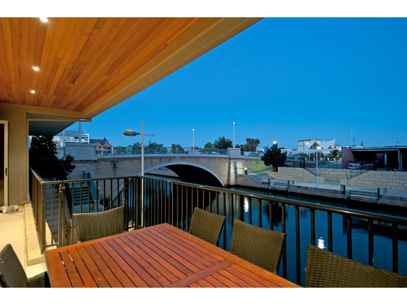 3 Florian Mews, Mandurah WA 6210