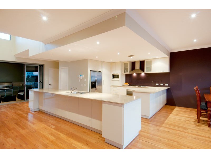 3 Florian Mews, Mandurah WA 6210