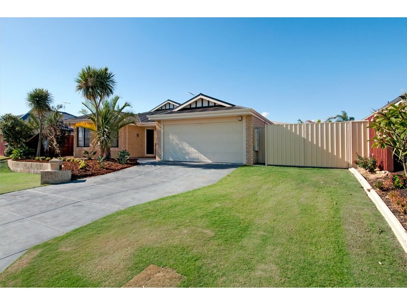 9 Boardwalk Blvd, Halls Head WA 6210