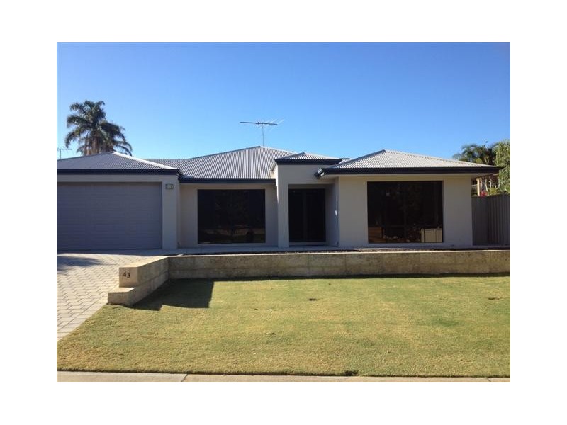 43 Shayne Street, Halls Head WA 6210