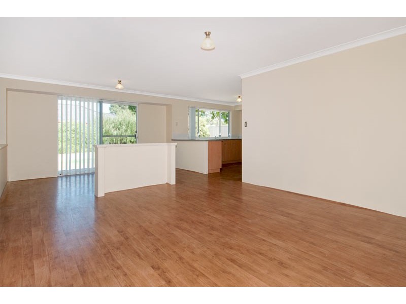 14 Sandalwood Close, Falcon WA 6210