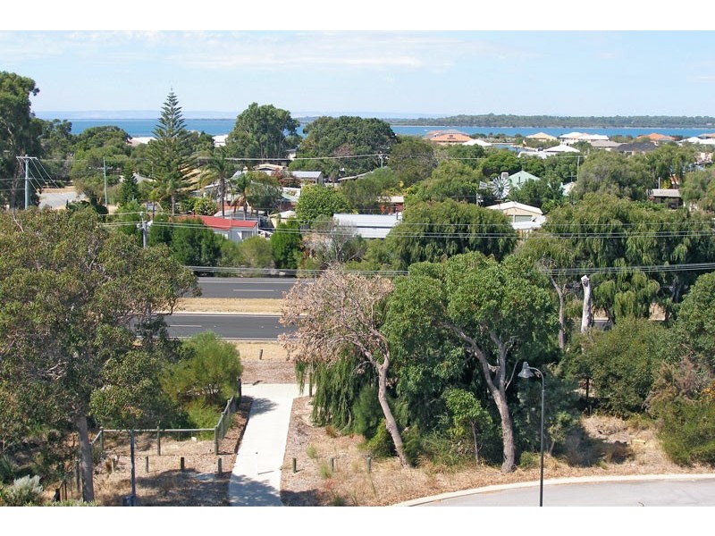 38 Richview Ramble, Wannanup WA 6210