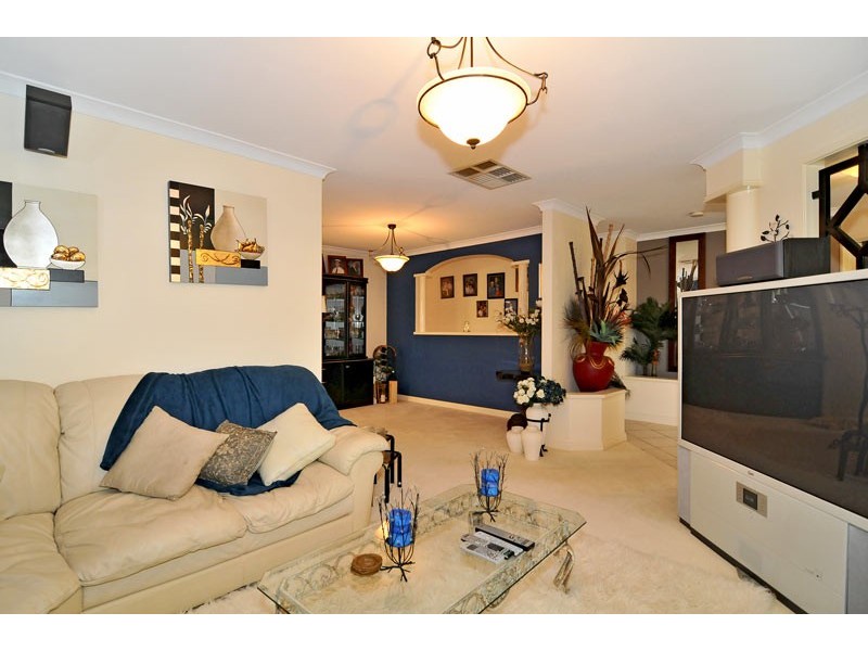 3 Nymans Court, Erskine WA 6210