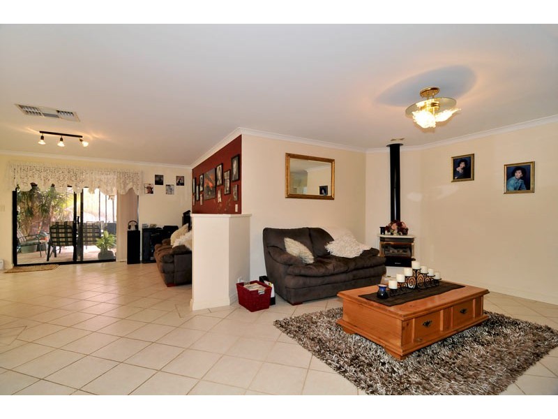 3 Nymans Court, Erskine WA 6210