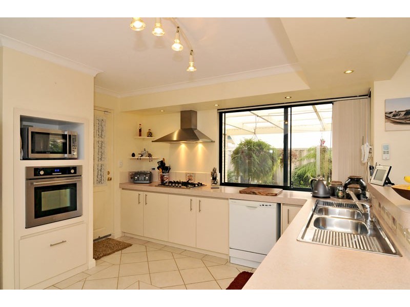 3 Nymans Court, Erskine WA 6210