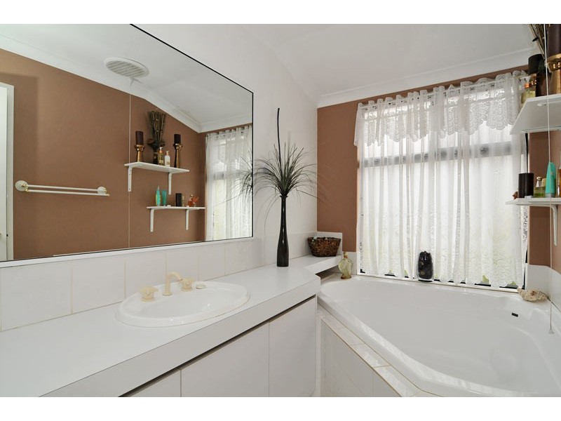 3 Nymans Court, Erskine WA 6210