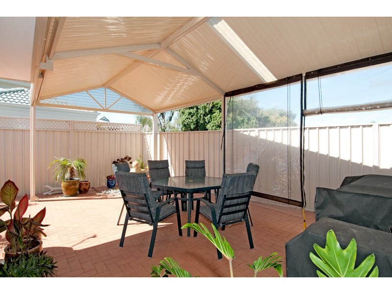 5 Pinnace Court, Halls Head WA 6210