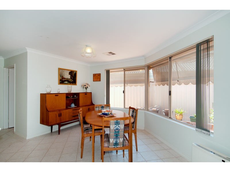 5 Pinnace Court, Halls Head WA 6210