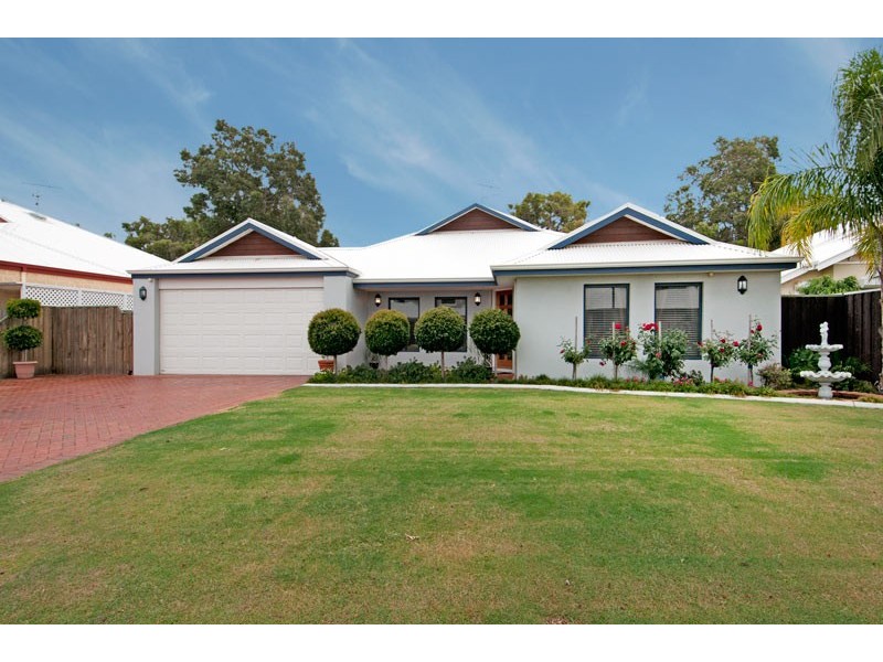 21 Cervantes Drive, Erskine WA 6210