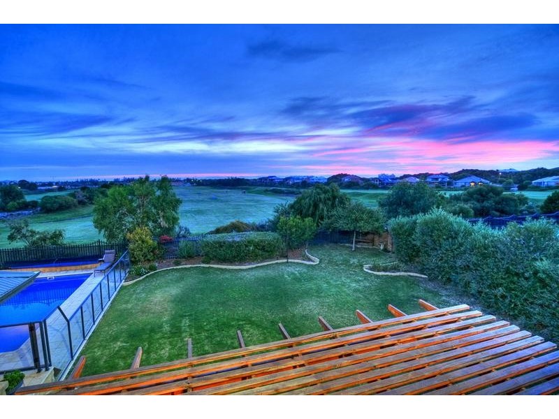 13 Majorca Green, Secret Harbour WA 6173