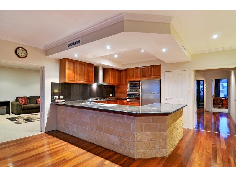 13 Majorca Green, Secret Harbour WA 6173