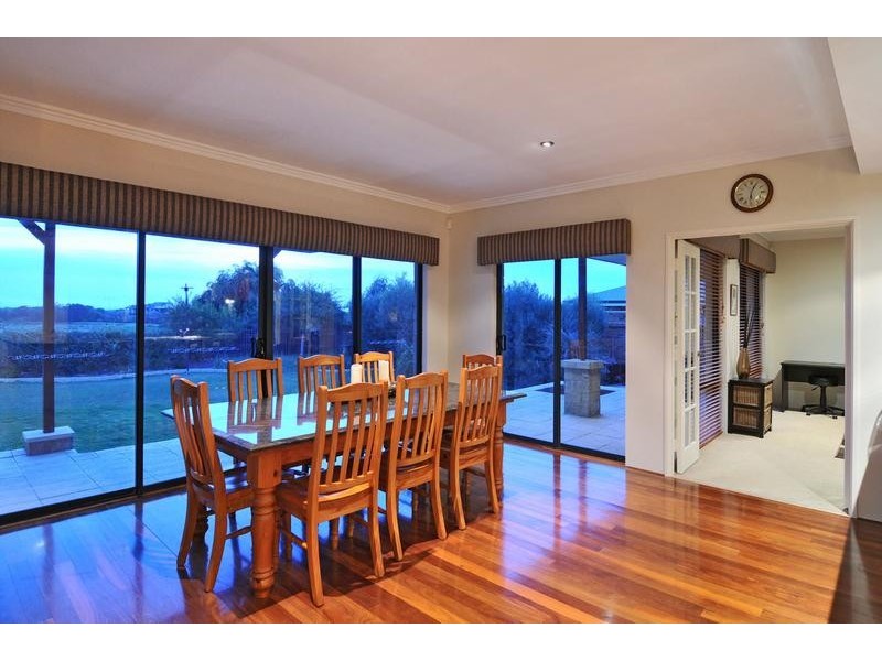 13 Majorca Green, Secret Harbour WA 6173