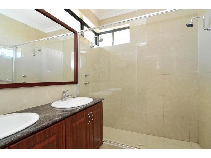 13 Majorca Green, Secret Harbour WA 6173