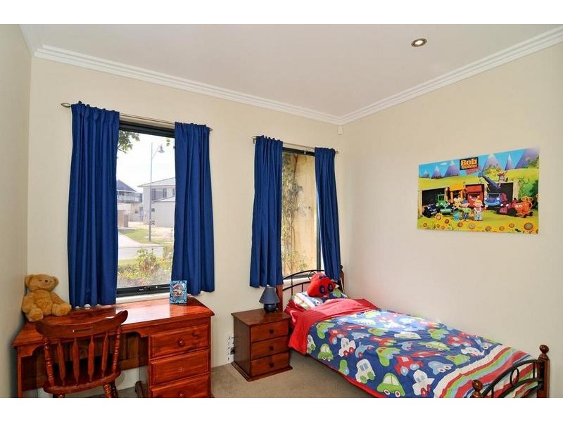 13 Majorca Green, Secret Harbour WA 6173