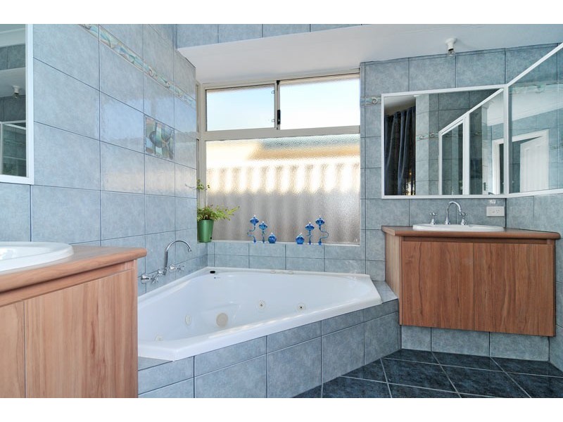 18 Contest Avenue, Falcon WA 6210