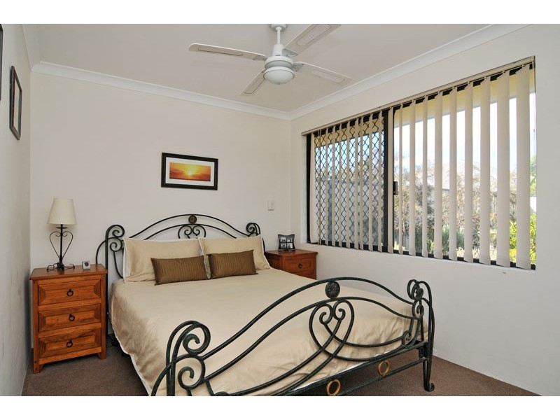 14 Oakwood Gate, Meadow Springs WA 6210