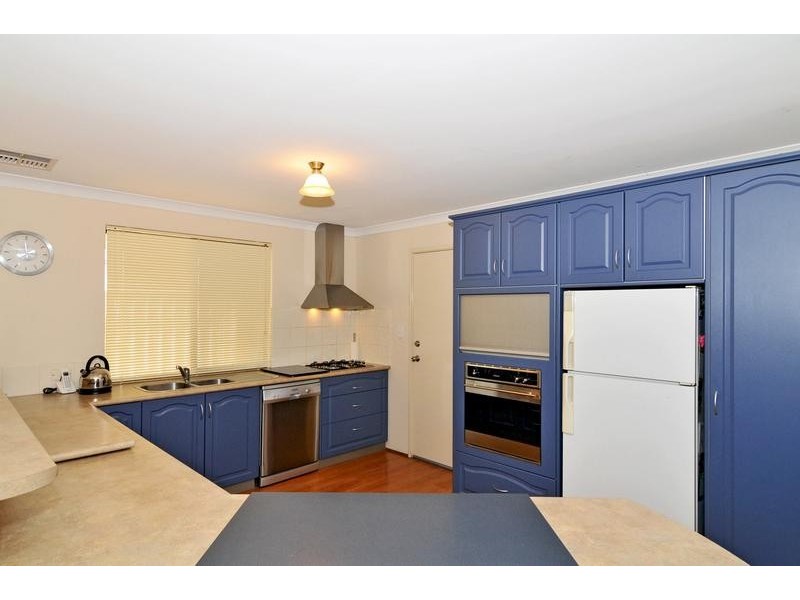 3 Argyle Fairway, Lakelands WA 6180