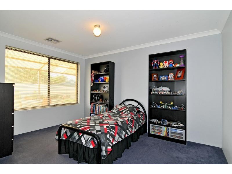 3 Argyle Fairway, Lakelands WA 6180
