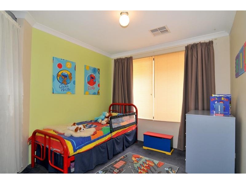 3 Argyle Fairway, Lakelands WA 6180