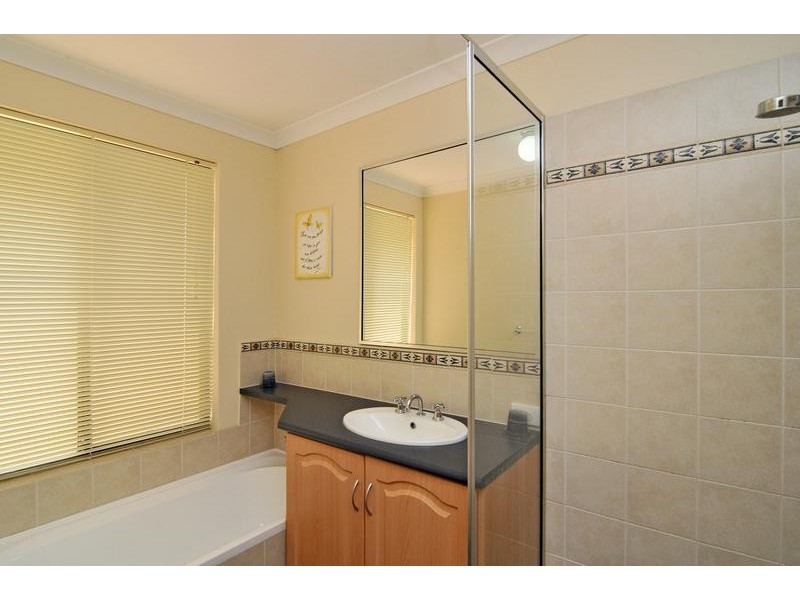 3 Argyle Fairway, Lakelands WA 6180
