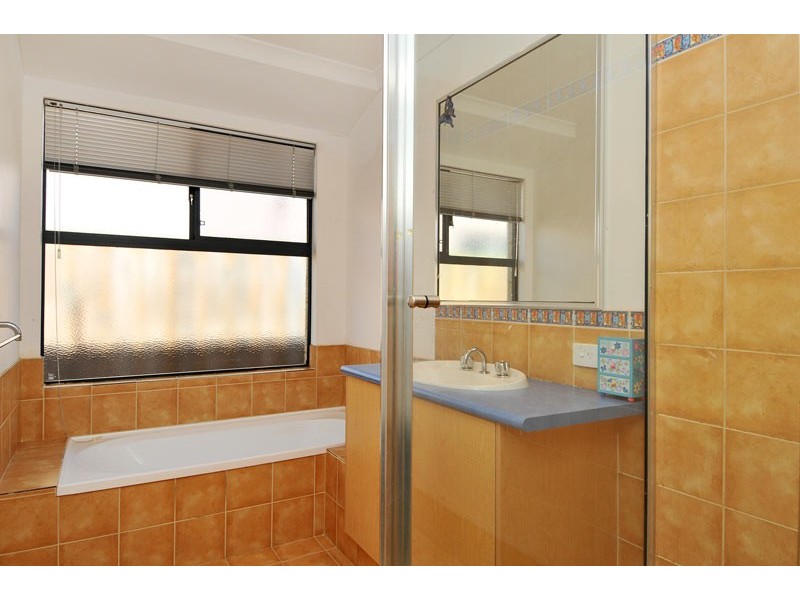 5 Onslow Court, Erskine WA 6210