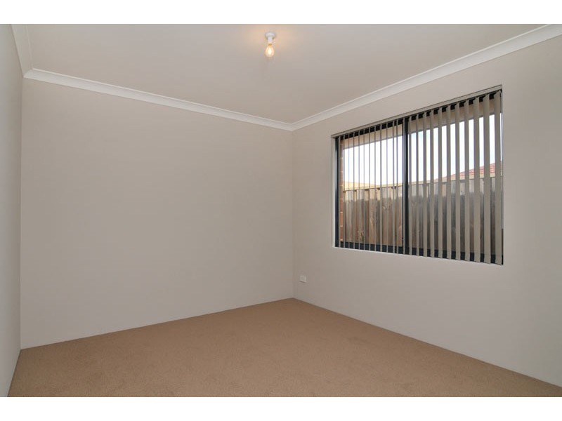 65 Carissa Turn, Halls Head WA 6210