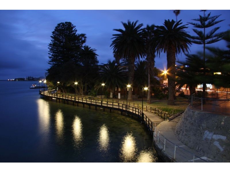 19/1 Hackett Street, Mandurah WA 6210