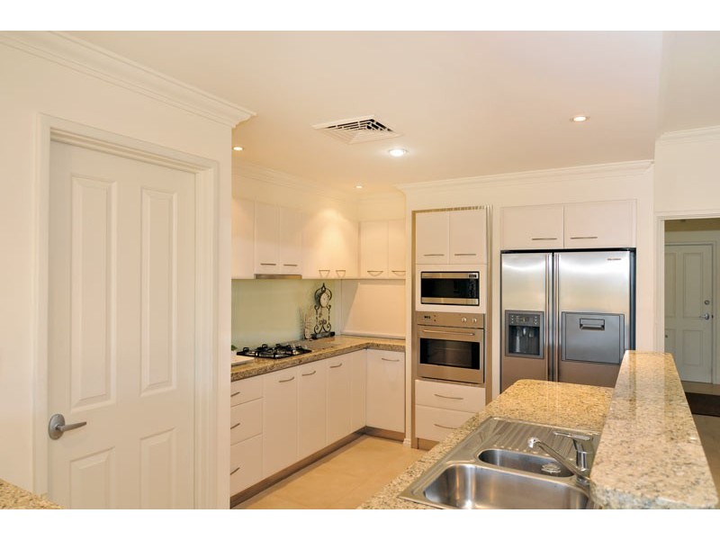 6/10 Winjan Place, Dudley Park WA 6210