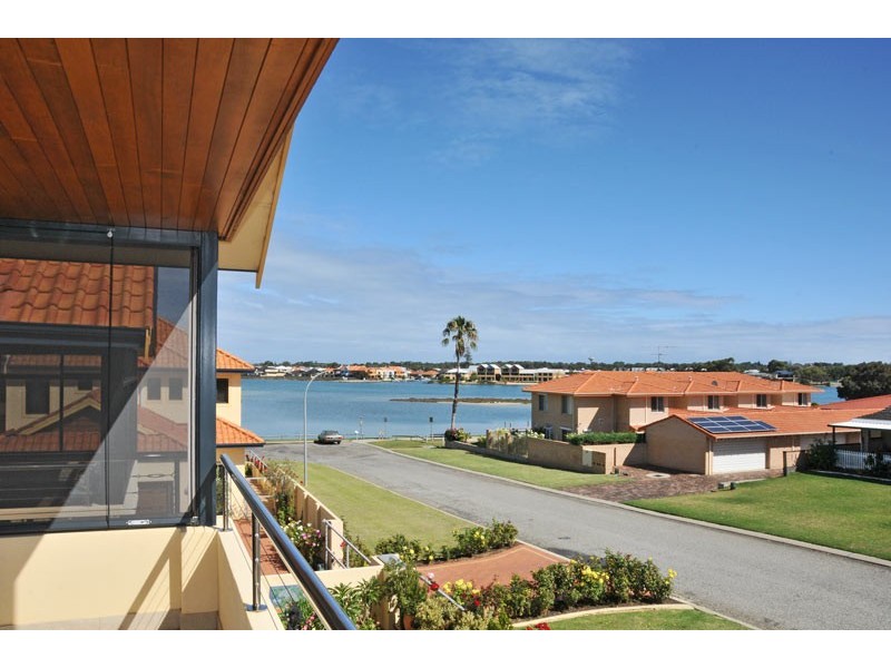 6/10 Winjan Place, Dudley Park WA 6210