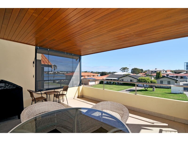 6/10 Winjan Place, Dudley Park WA 6210