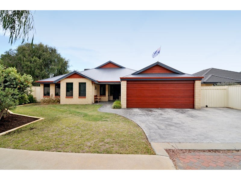 16 Cuballing Rtt, Dawesville WA 6211