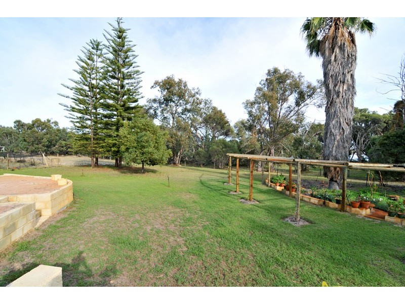 129 Fiegert Road, Barragup WA 6209