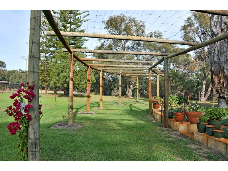 129 Fiegert Road, Barragup WA 6209