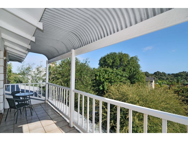 7 Kestrel Close, Halls Head WA 6210