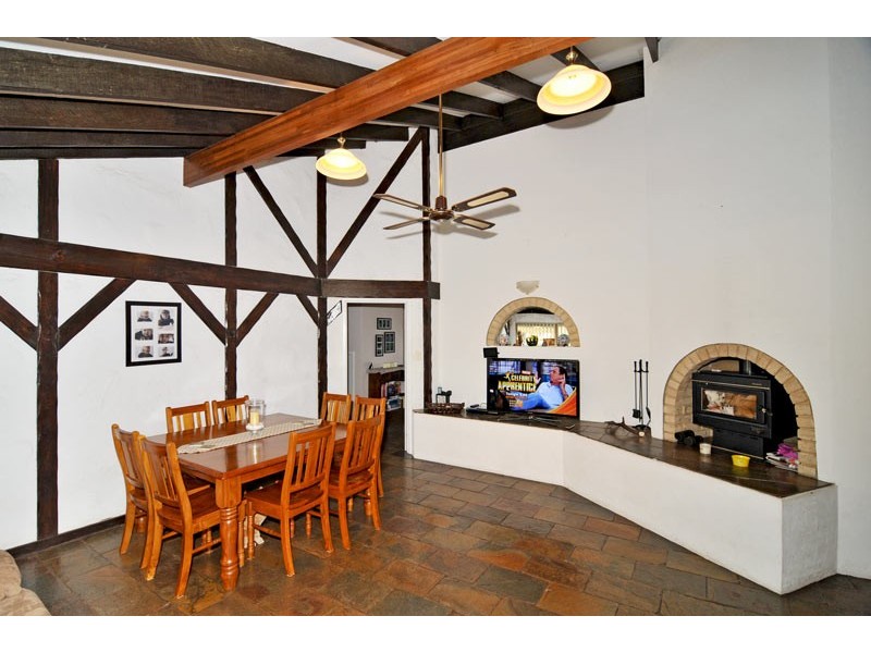 7 Kestrel Close, Halls Head WA 6210