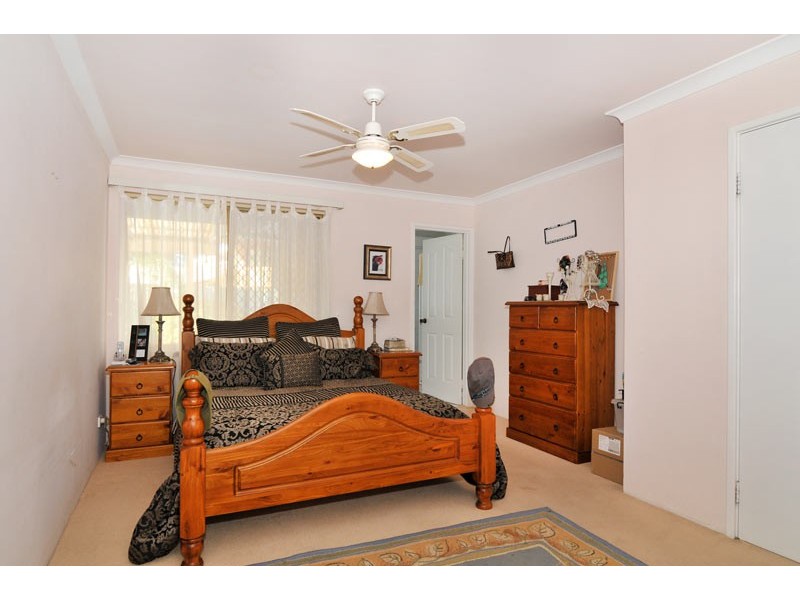 7 Kestrel Close, Halls Head WA 6210